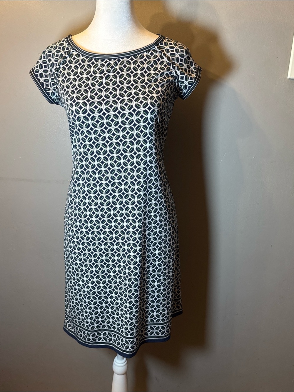 Max Studio Navy and White Geometric Cap Sleeve Dress